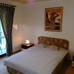 River House Buna *